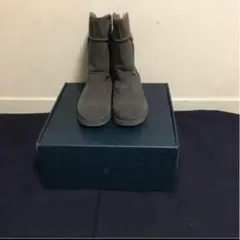 Item thumbnail for item b2f85468-7a7c-4a35-a148-ddf65b526025