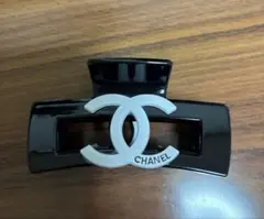 【CHANEL】ノベルティーヘアクリップ【シャネル】