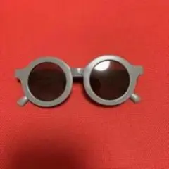 グレー 丸型サングラス ダークブラウンレンズ