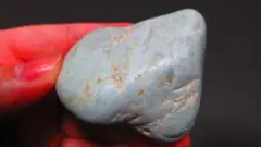 糸魚川翡翠原石48(ヒスイ、ひすい、ジェダイト)