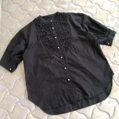 バンドカラーシャツ ヨークレース 黒 Ｍサイズ 刺繍 レース