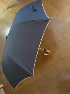 黒いカラフル縁取りのワンタッチ折りたたみ傘(ポールスミス)