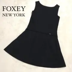 【超美品】フォクシー ニューヨーク ワンピース プリーツ ロゴプレート ネイビー