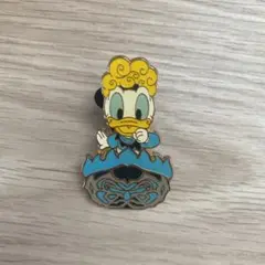 ディズニーシー　ドナルド　ピン