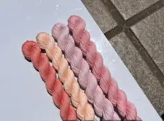 刺し子糸　20/4 (細) 4本セット 茜染め・桜染め
