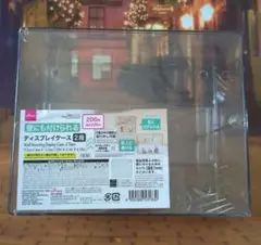 DAISO　壁にも付けられるディスプレイケース２段