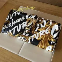 ヴェルサーチジーンズクチュール 長財布 バロック
