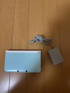 ニンテンドー3DS LL 本体