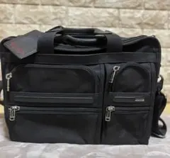 TUMI ブラックビジネスバッグ 正規品