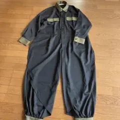 アンティカラッフルオールインワン新品タグ付き長袖黒フリーサイズ