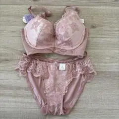 ②【未使用】aimerfeel ブラジャー ショーツ 上下セット D70 L