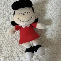 ルーシーぬいぐるみ　スヌーピー