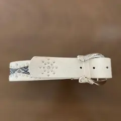 ストーン付きホワイトベルト