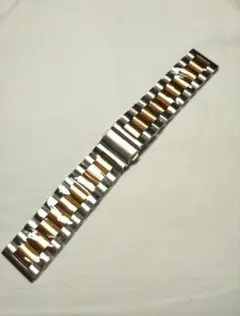 【新品】腕時計ベルト　22mm　ベルト　ステンレス　ゴールド&シルバーカラー