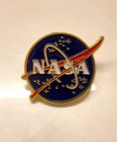 【新品未使用】NASA ロゴ ピンバッジ 3.4cm