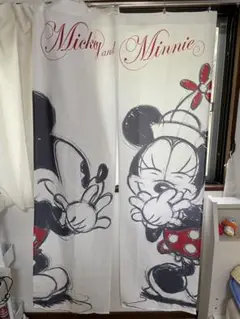 ディズニー　のれん