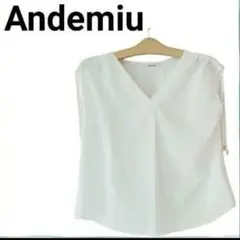美品 Andemiu フロントタック Vネック フレンチスリーブブラウス