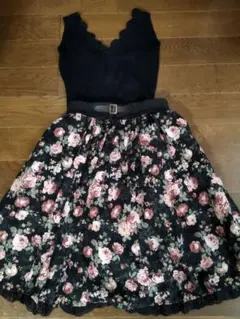 axes femme バラ柄スカート　アクシーズファム　トップスおまけ