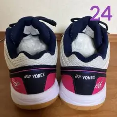 Item thumbnail for item 4cb273fd-6ed7-4e1b-bfac-f2b4f508654d