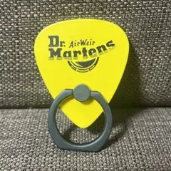 Dr. Martens スマホリング イエロー　ドクターマーチン