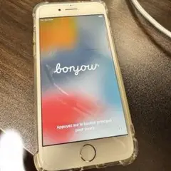 8/27まで値下げ→Apple iPhone7ゴールド