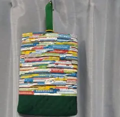 上履き入れ　ハンドメイド　電車　キルティング　男の子　入学　入園