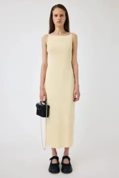 新品タグ付　MOUSSYマウジー　BACKLESS KNITドレス　オフホワイト