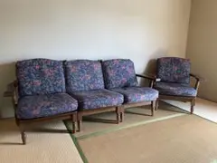 お年玉【年始限定値下げ中】アンティーク　コスガの家具　2人掛けソファー　送料込み コスガのヴィンテージ 2人掛けソファ No.1 – バナルオンライン
