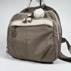 【極美品】カナナプロジェクト　リュック　ナイロン　レザー　チャーム　グレージュ