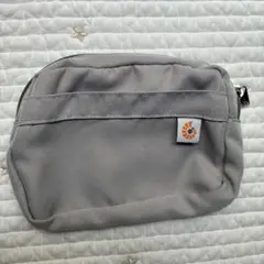 エルゴ　ポーチ　グレー