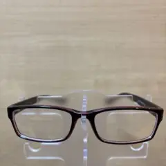 伊達メガネ ブラックとパープル