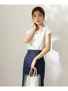 プロポーション　フレンチスリーブボウタイニット