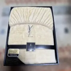 Yves Saint Laurent フィットシーツ 105×200