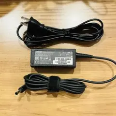 TOSHIBA ACアダプター PA5177U-1ACA プラグ外径5.5mm