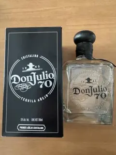 ドンフリオ70 Don Julio 70 (70周年記念ボトル) | タツナリの酒棚