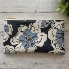 Item thumbnail for item fc5a3d8a-f196-4dff-819b-fa01c6e51a15