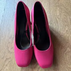 新品　GU ハイヒールM