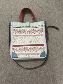 ショルダー　腕かけ　バッグ　フランスで購入