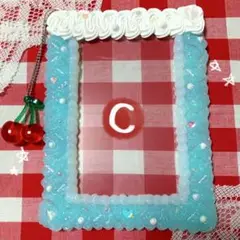Item thumbnail for item 25c8f6c1-7904-42da-8cda-4508f3f28ea2