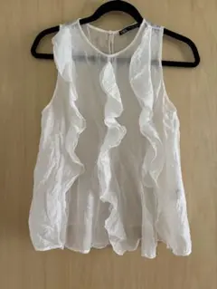 ZARA ホワイト フリル ノースリーブ トップス