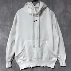 ナイキ　Nike ホワイト パーカー Mサイズ