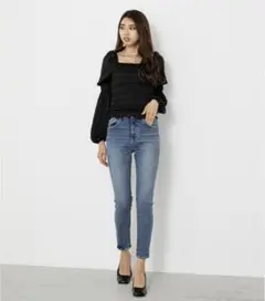 rienda トーンフラワーシャーリングTOP 新品タグ付き 定価7040円 F