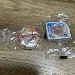 くら寿司　鬼滅の刃 善逸缶バッジ 伊之助消しゴム未使用品