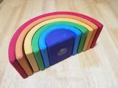 虹色の木製積み木 知育玩具