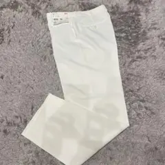 UNIQLO オフホワイト 感度パンツ
