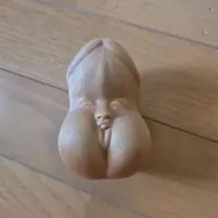 ユニークな顔とお尻の陶器置物 割れ物