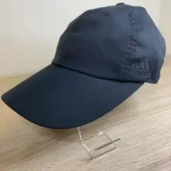 adidas 黒 キャップ ロゴ入り　未使用品