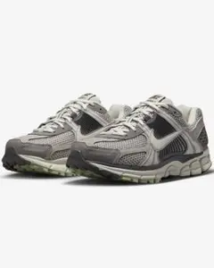 【NIKE】ナイキ ズーム ボメロ5 ZOOM VOMERO5 (28cm)