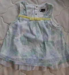 べべ　BeBe　花柄　トップス