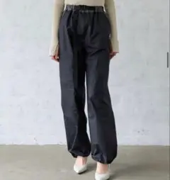 美品 intimite アンティミテ 佐々木希 撥水カーゴパンツ ブラック 黒